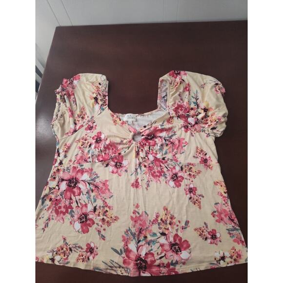 Ava James Tops - Ava James Floral Blouse Size Large